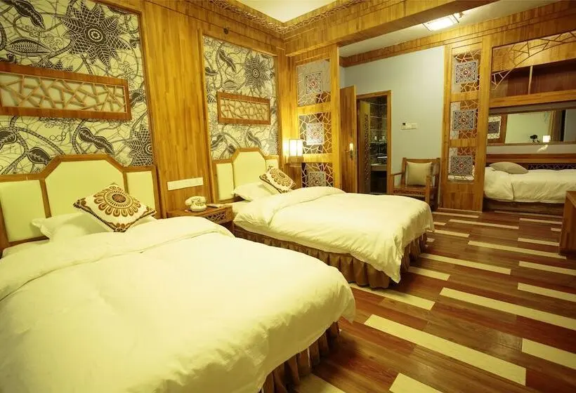 スタンダードトリプルルーム, 1982 Chujian International Youth Hostel