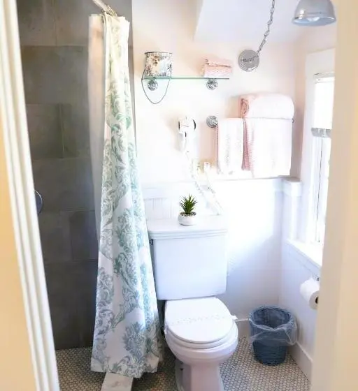 クイーンサイズベッドのスタンダードルーム, An English Garden Bed & Breakfast