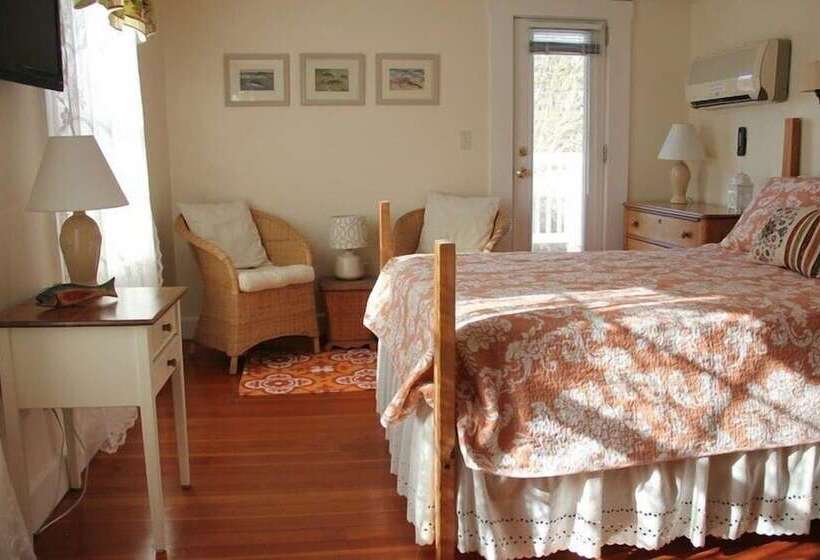 غرفة قياسية سرير مزدوج, An English Garden Bed & Breakfast