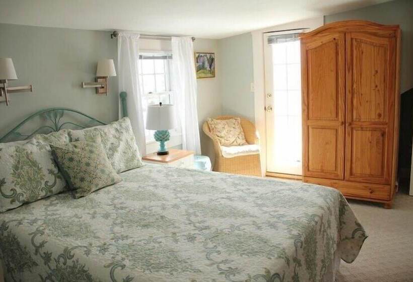 غرفة قياسية سرير مزدوج مطلة على البحر, An English Garden Bed & Breakfast