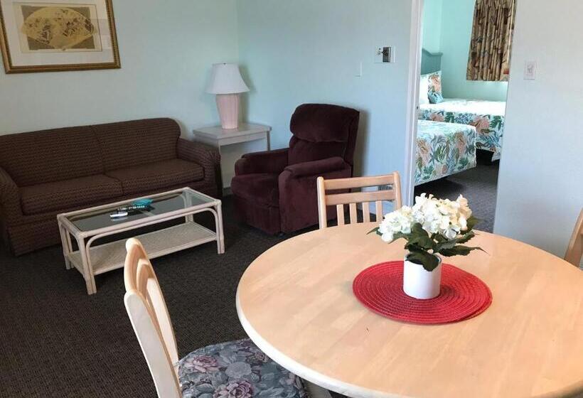 Люкс Повышенной Комфортности, Carlton House Motel And Suites
