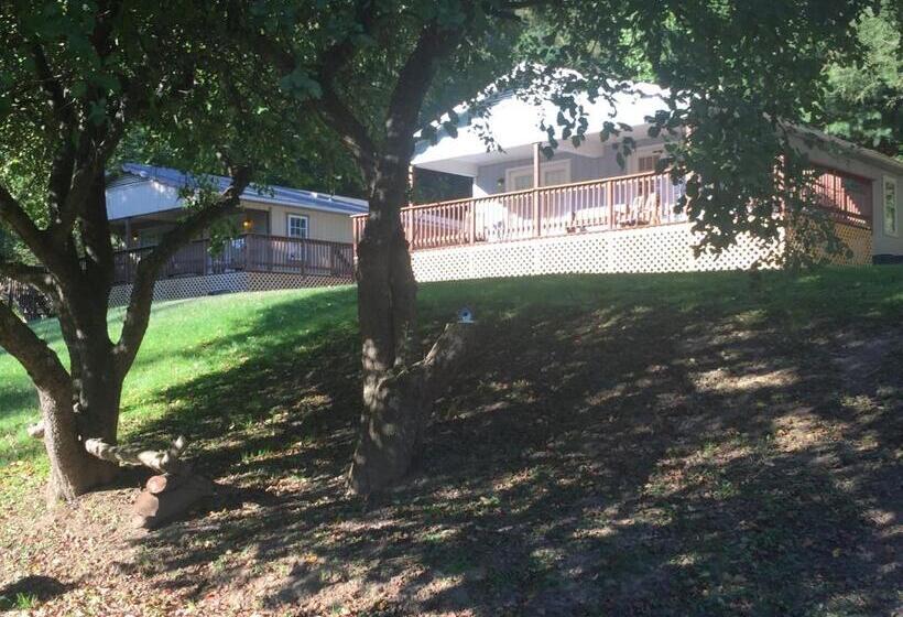 غرفة دوبلكس, Highland Hills Motel & Cabins