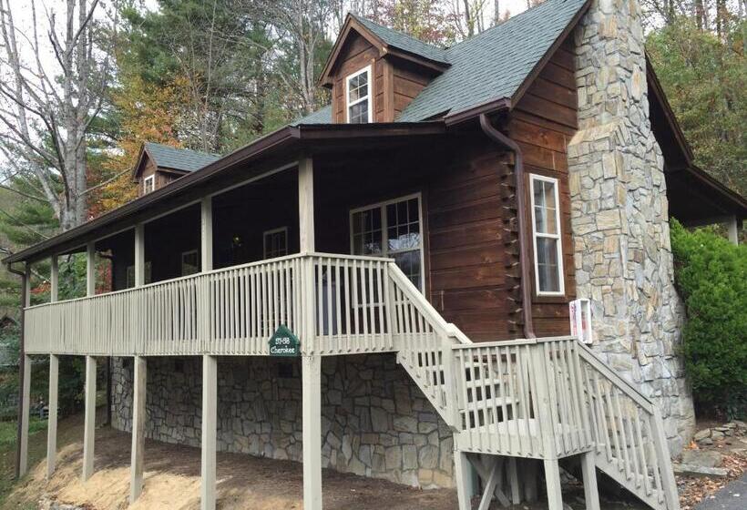 كابينة, Highland Hills Motel & Cabins