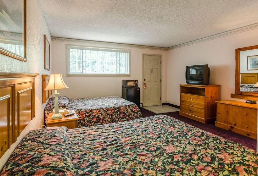 غرفه قياسيه سريرين مزدوجين, Highland Hills Motel & Cabins