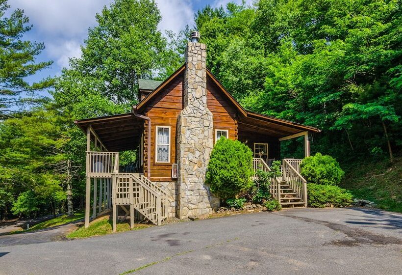 Хижина, Highland Hills Motel & Cabins