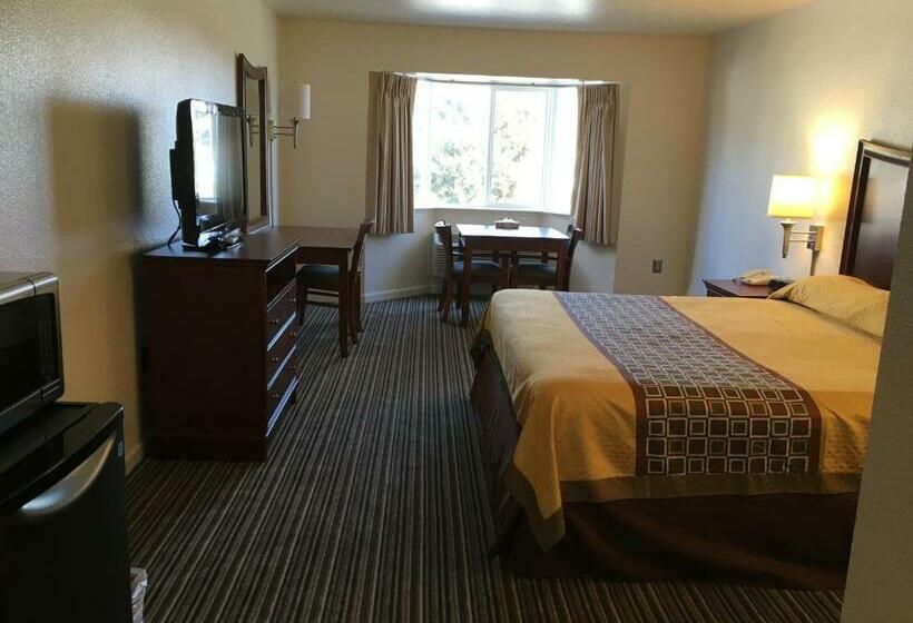 Стандартный Номер Кровать Кинг, Airport Inn