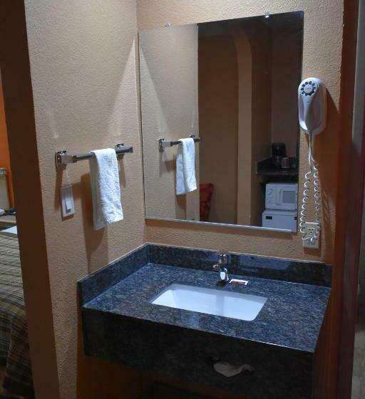 스탠다드 룸, Apex Inn