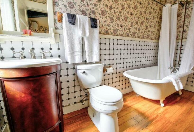 클래식 룸, Charlotte