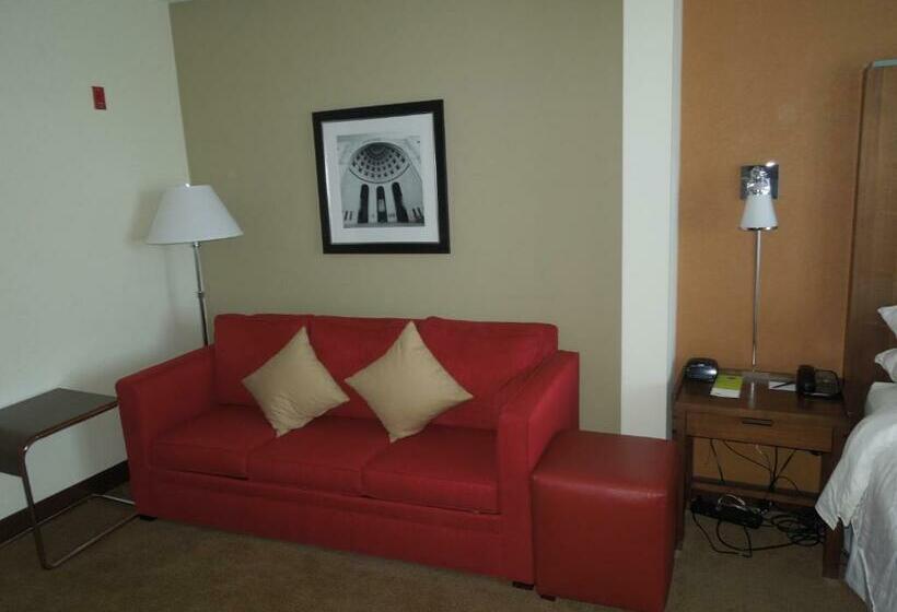 带大床的标准间, Four Points By Sheraton Columbus Polaris