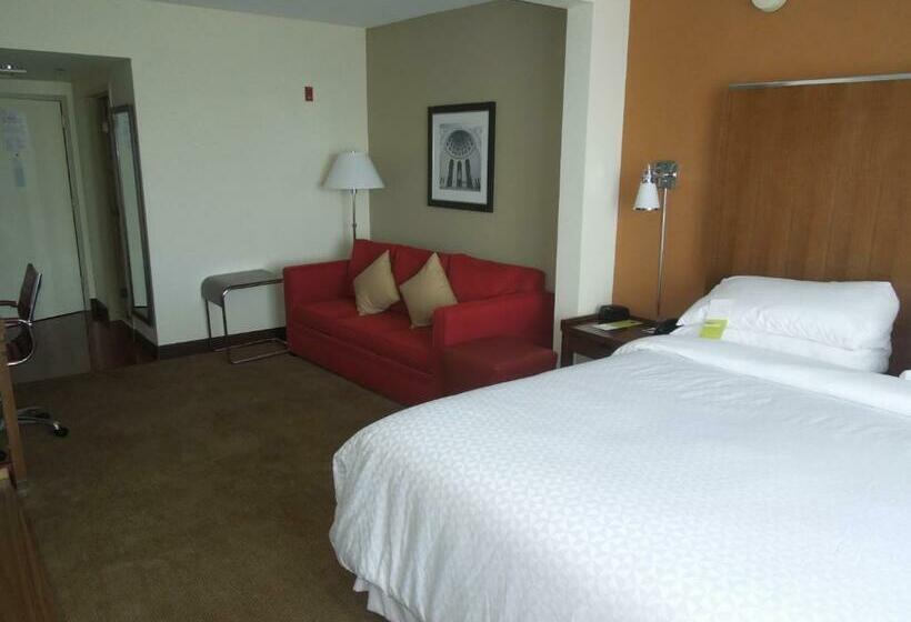 带大床的标准间, Four Points By Sheraton Columbus Polaris