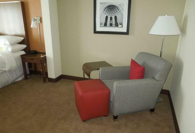 스탠다드 룸 킹사이즈 침대, Four Points By Sheraton Columbus Polaris