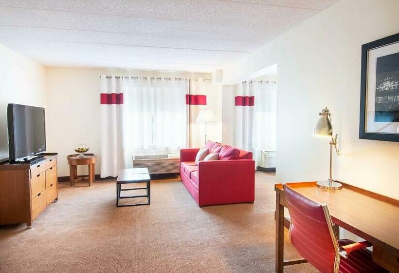 带大床的标准间, Four Points By Sheraton Columbus Polaris