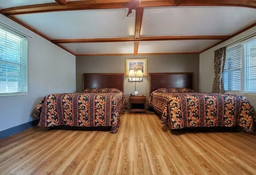 ２ダブルベッドのスタンダードルーム, High Springs Country Inn