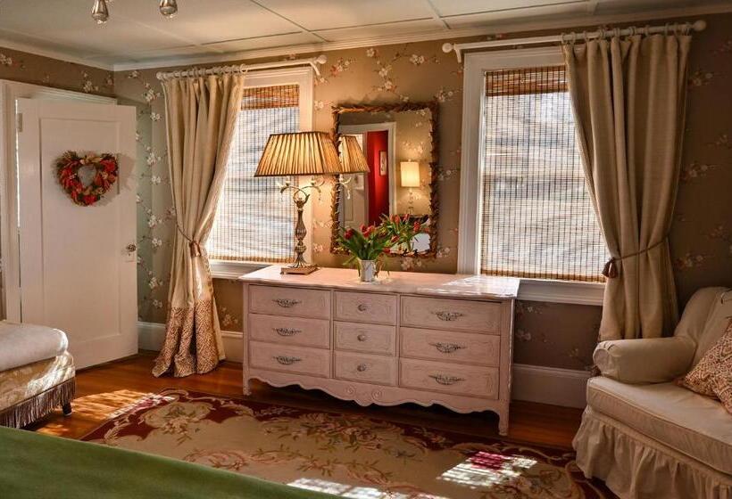 带共用浴室的标准房间, Hilltop House Bed & Breakfast