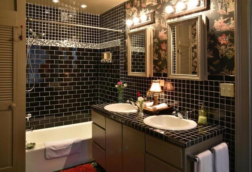 غرفة ديلوكس سرير كينج, Hilltop House Bed & Breakfast