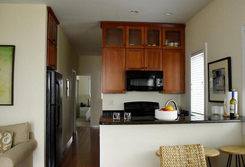 شقة غرفتين نوم مطلة على حمام السباحة, The Hermitage At Napeague