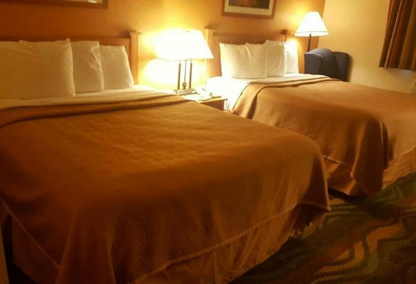 غرفة قياسية, Travelodge By Wyndham Muskegon