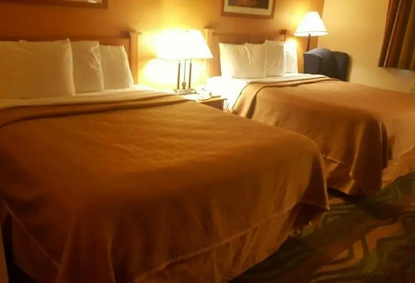 Standard-huone, Travelodge By Wyndham Muskegon