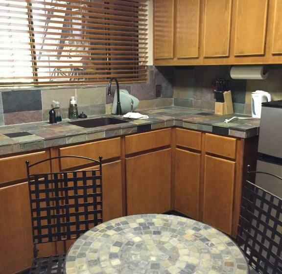 Люкс Повышенной Комфортности, Maui What A Wonderful World Bed & Breakfast