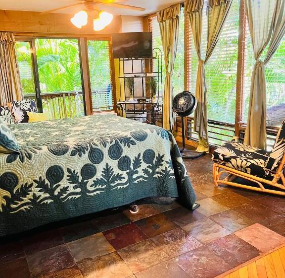 Номер Deluxe, Maui What A Wonderful World Bed & Breakfast