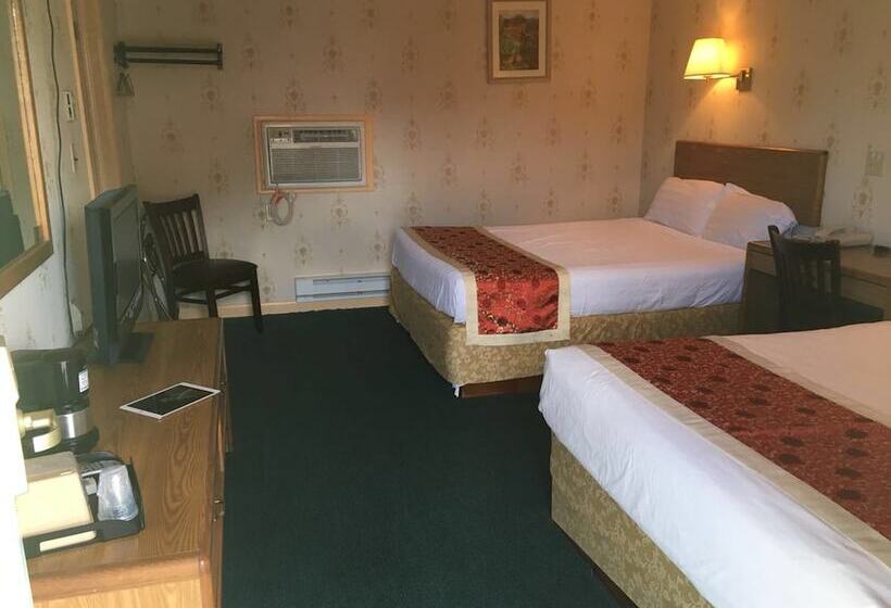 带2个双人床的标准工作室, Motel 88