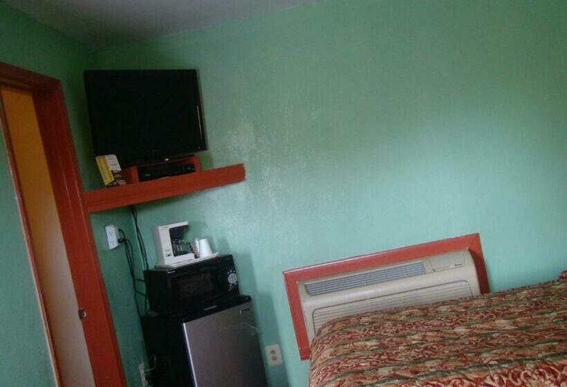 غرفة قياسية سرير كينج, Budget Inn Mount Airy