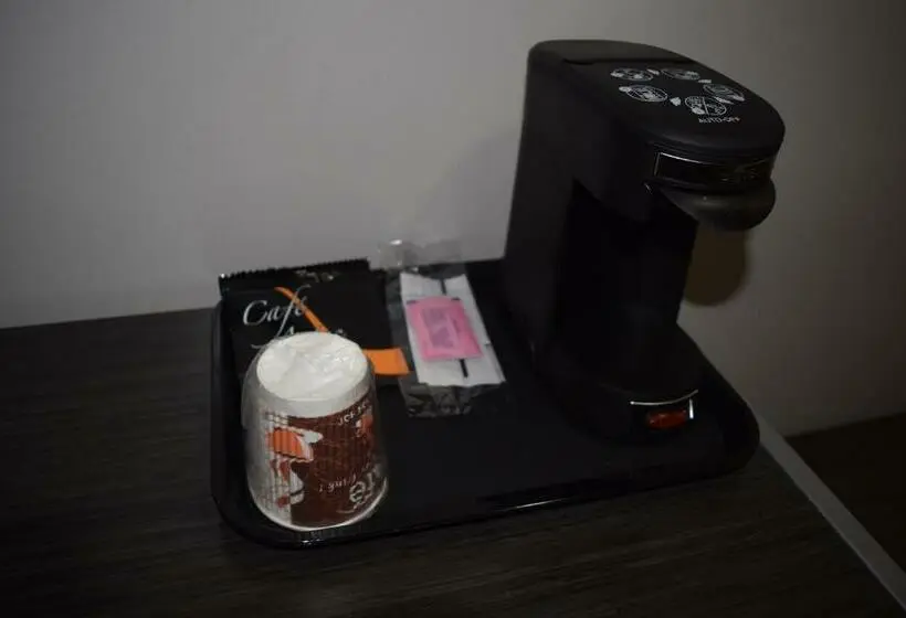 اتاق استاندارد با تخت بزرگ, Deluxe Inn Hawthorne/ Lax