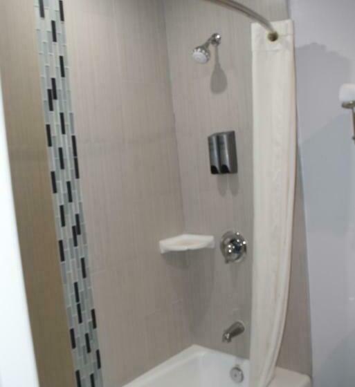 غرفة قياسية سرير كينج, Deluxe Inn Hawthorne/ Lax