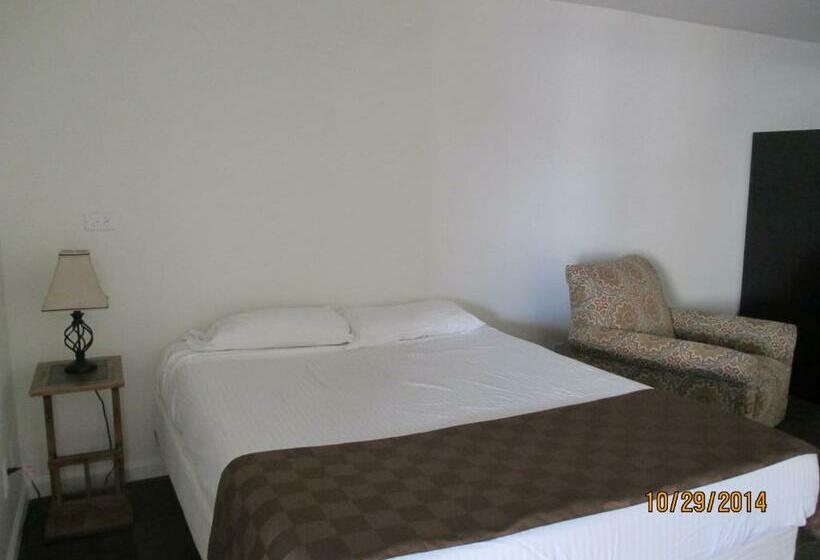 סוויטה, Harbour Inn