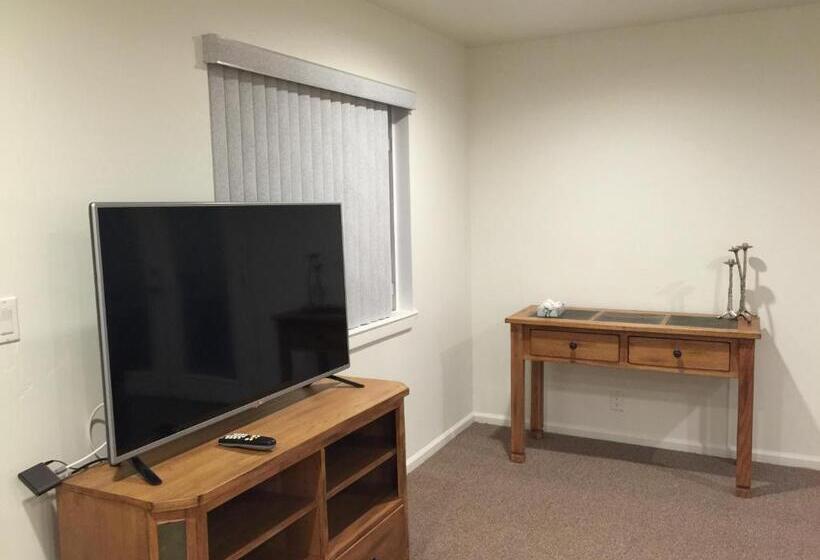 סטודיו סטנדרט עם מרפסת, Harbour Inn