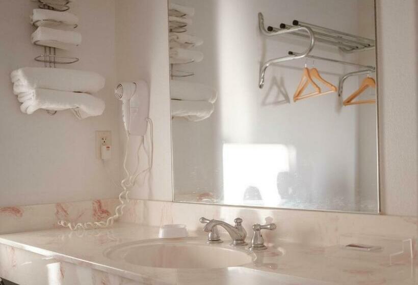 غرفة قياسية, Haysville Express Inn