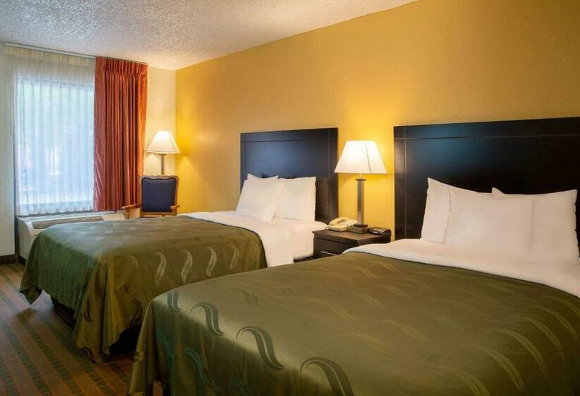 Номер Стандарт 2 Двуспальные Кровати, Quality Inn At Arlington Highlands