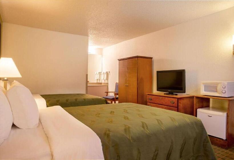 غرفه قياسيه سريرين مزدوجين, Quality Inn At Arlington Highlands
