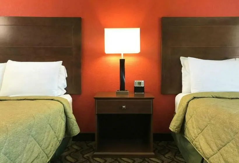 Standard-huone 2 Parivuodetta, Super 8 By Wyndham Greensburg