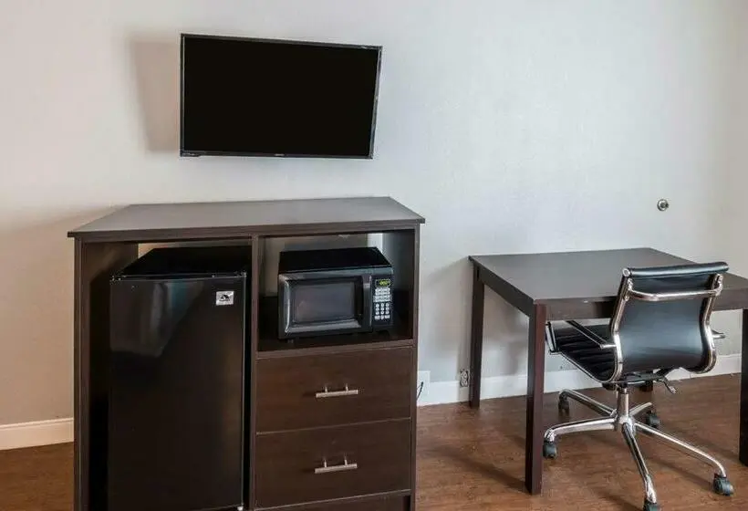 キングサイズベッドのスタンダードルーム, Econo Lodge