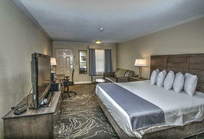 חדר סטנדרט נוף לבריכה, The Guest Lodge Gainesville