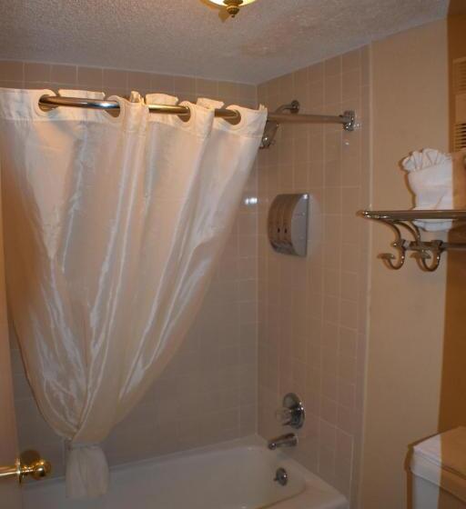 חדר סטנדרט שתי מיטות זוגיות, The Guest Lodge Gainesville