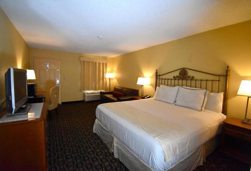 חדר סטנדרט עם מיטת קינג, The Guest Lodge Gainesville