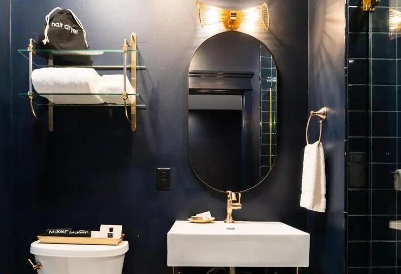 キングサイズベッドのスイートルーム, The Hotel Melrose