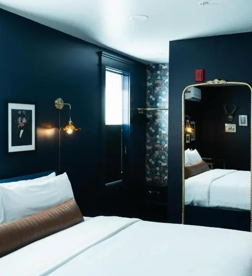 デラックススイート, The Hotel Melrose