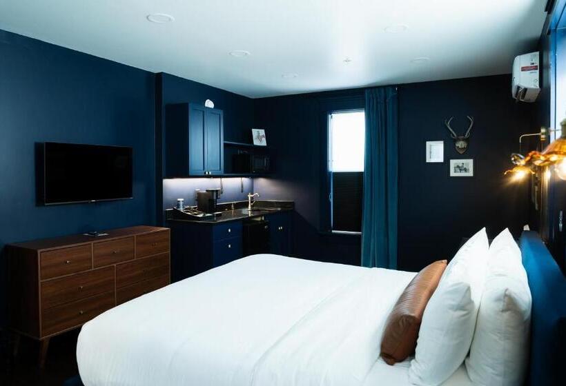 디럭스 스위트, The Hotel Melrose