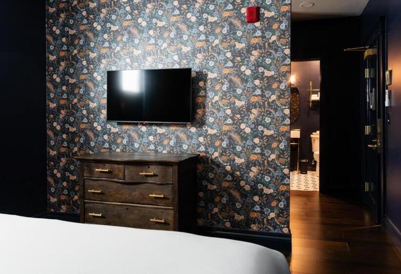 디럭스 스위트, The Hotel Melrose