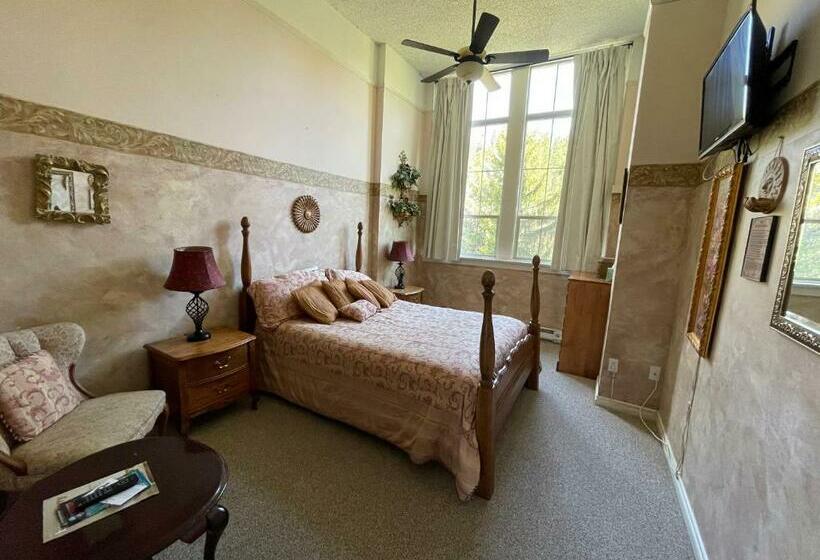 Номер Стандарт, Northside School Bed & Breakfast