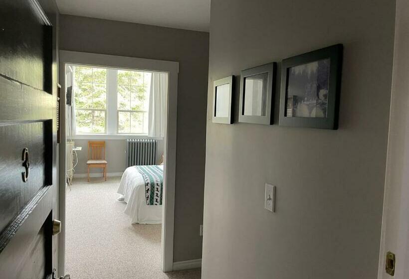 Номер Стандарт, Northside School Bed & Breakfast