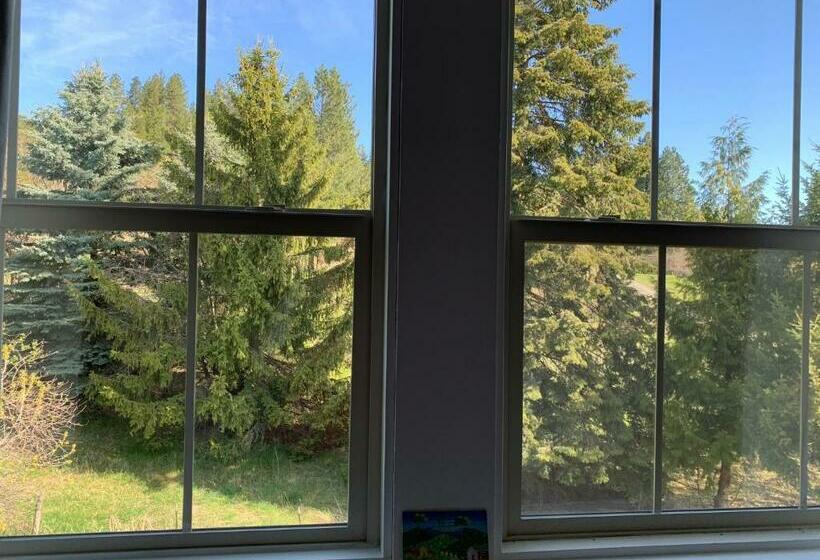 Номер Стандарт, Northside School Bed & Breakfast