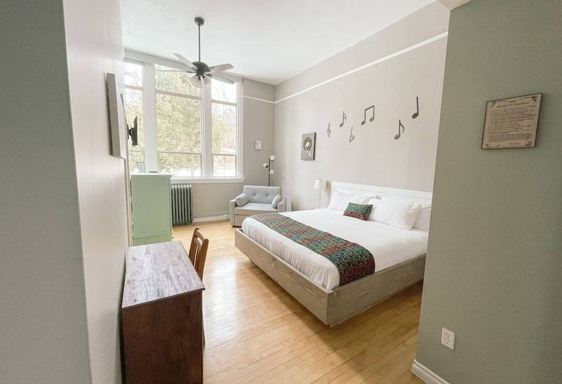 Номер Стандарт, Northside School Bed & Breakfast