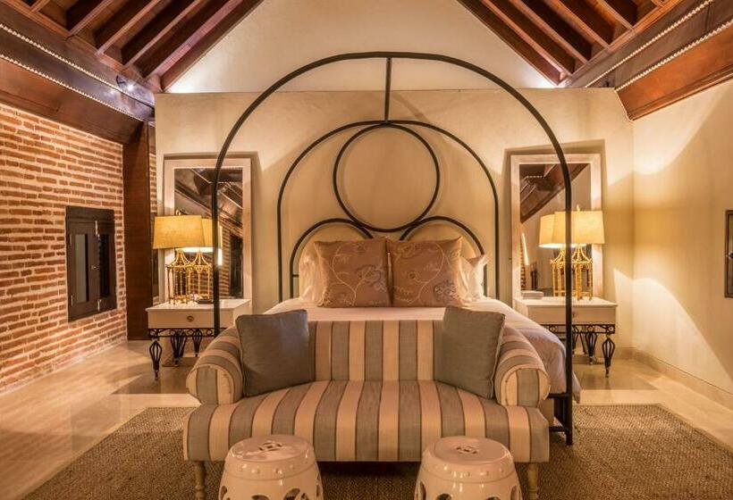 جناح, Capellan De Getsemani