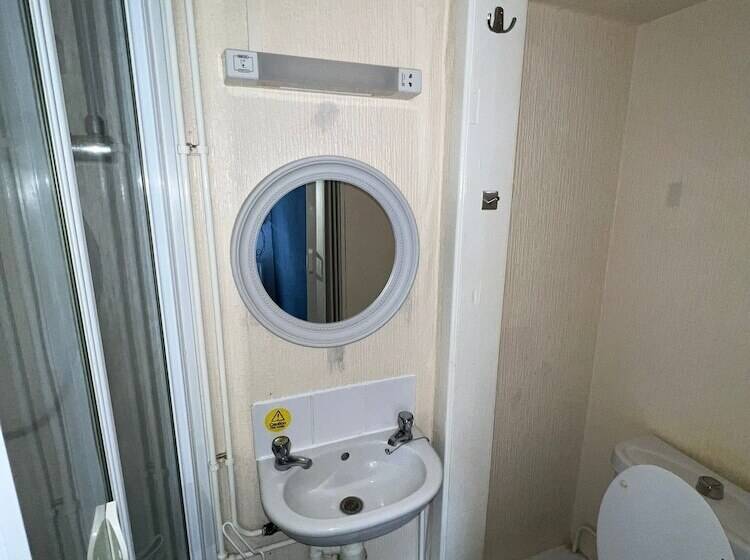 スタンダードシングルルーム, Cumberland