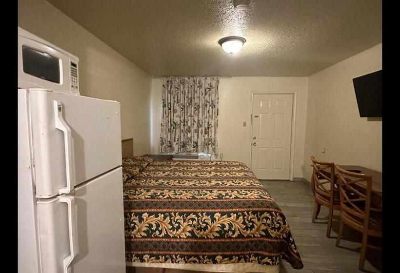 اتاق استاندارد با تخت بزرگ, Travel Inn By Oyo La Marque Texas City I 45