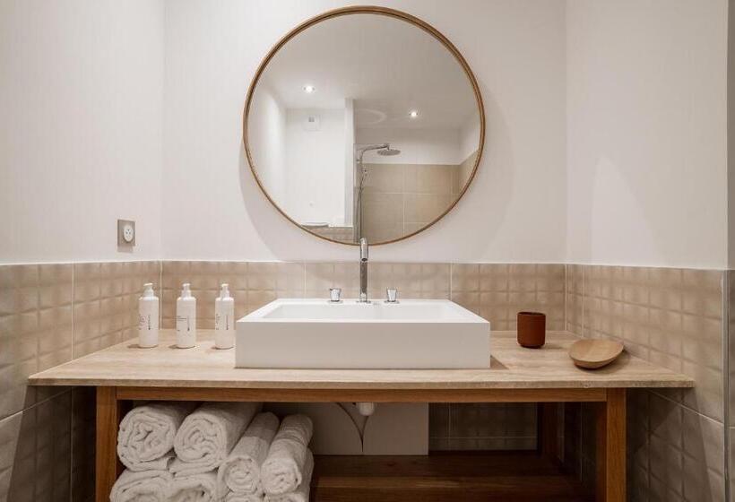 Полулюкс Одноместный с Террасой, Le Set Hôtel & Spa